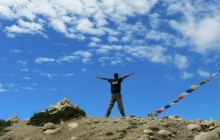 Dhakmar - Mui La (4 100 m) - Ghar Gompa (3920 m) - Marang La (4230 m) - Chogo La ( 4320 m) - Lomanthang (3 840 m).