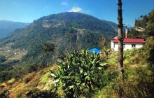 Route: Katmandou - Phaplu (2600 m) et Chiwang (2700 m)