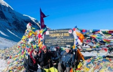 Ascension du Thorong La (5416m ) et route sur Jomson (2700m)